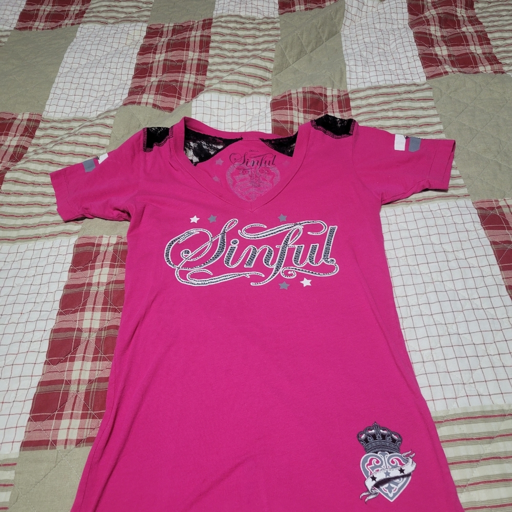 Affliction sinful tee size small